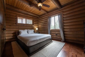 6 Schlafzimmer, Bügeleisen/Bügelbrett, Reisekinderbett, WLAN