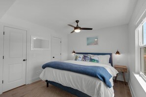 3 bedrooms, iron/ironing board, travel cot, WiFi