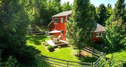 Red Timbers Near Beaches and Wineries