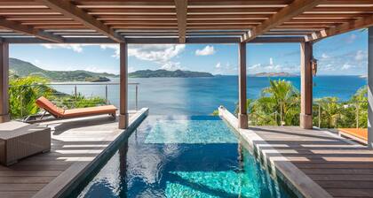 Villa Bayugita | Ocean View - Located in Stunning Pointe Milou with Private Pool