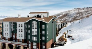 Exterior - Marriott’s MountainSide, available Jan 3rd -10th, 2 bedroom , sleeps 8   (Park City)