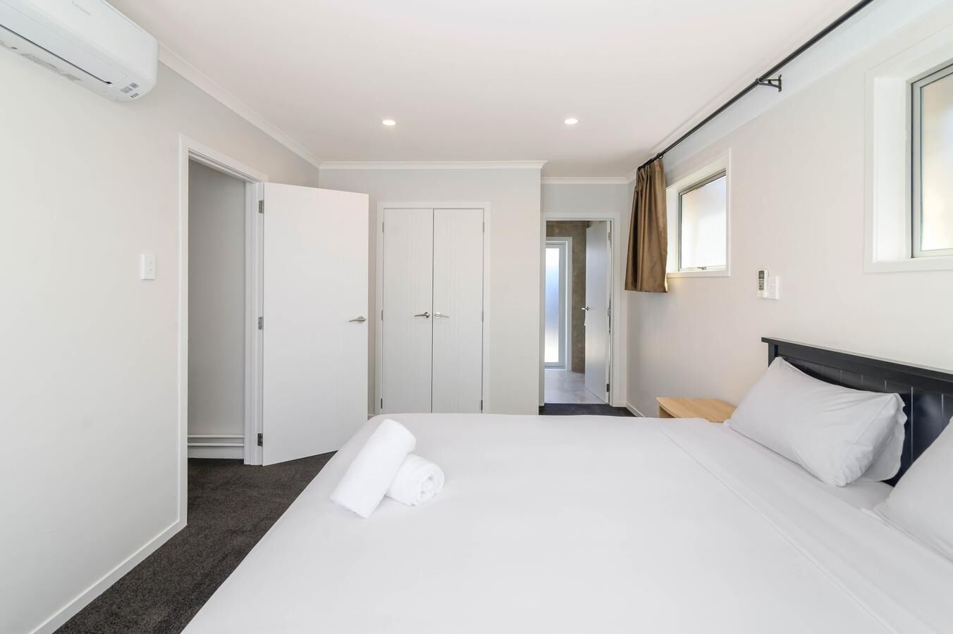 House, 3 Bedrooms | Iron/ironing board, free cribs/infant beds, free WiFi, bed sheets
