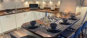 Niche View - Stunning 2 bedroom apartment Irvine