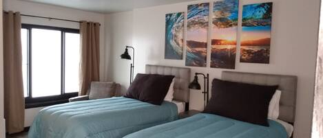 2 chambres, fer et planche à repasser, Wi-Fi, draps fournis