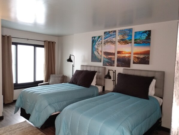 2 chambres, fer et planche à repasser, Wi-Fi, draps fournis