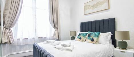 1 間睡房、書桌、熨斗/熨衫板、Wi-Fi