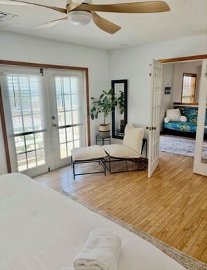 1 bedroom, free WiFi, bed sheets - Beachfront (Melbourne Beach)