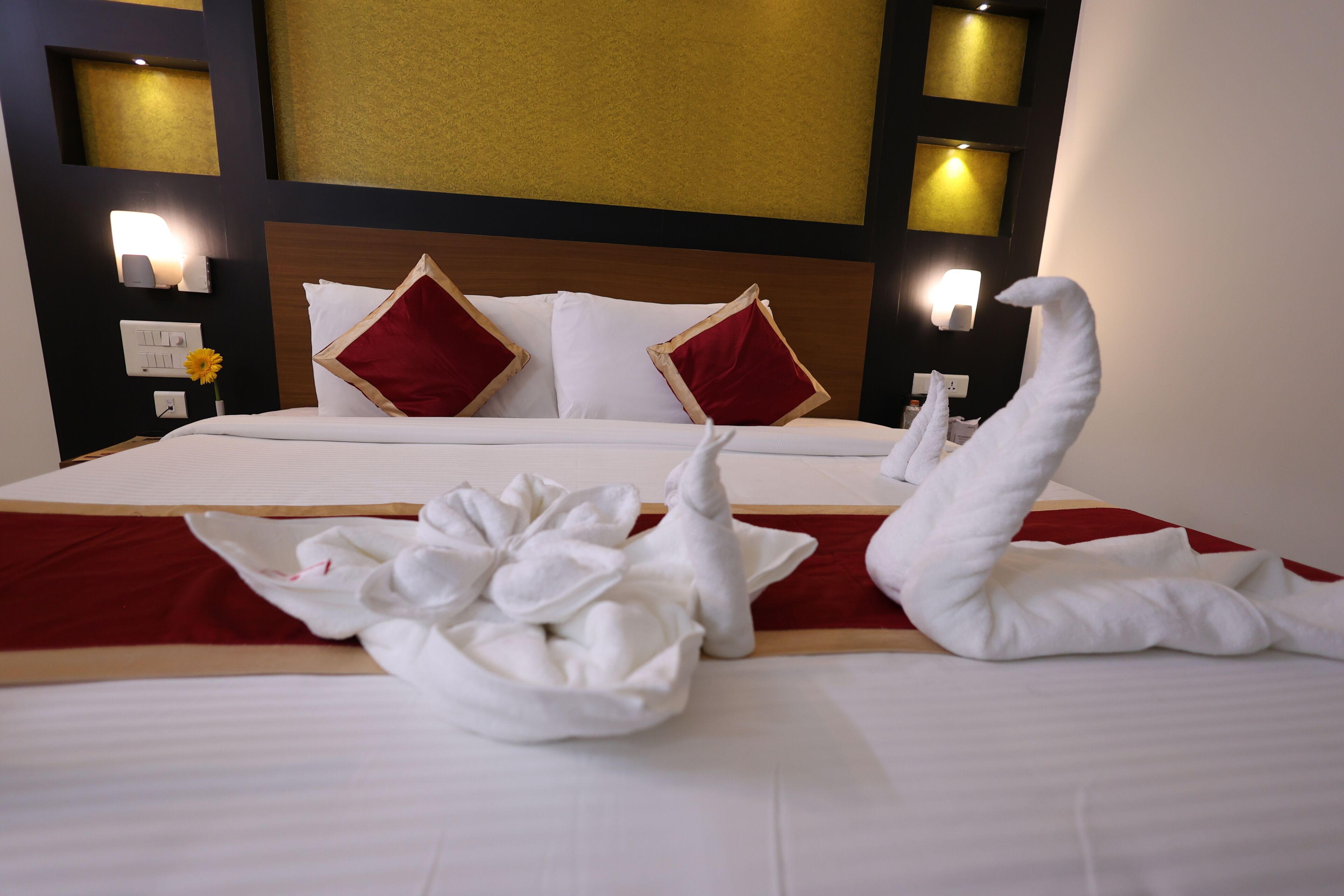 Quarto casal luxo, 1 quarto | Frigobar, cofres nos quartos, escrivaninha