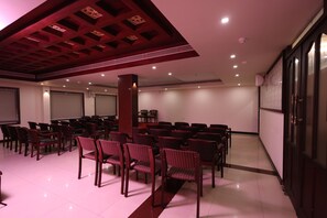 Banquet hall - Kovilakam Residency Private Limited (Kozhikode)