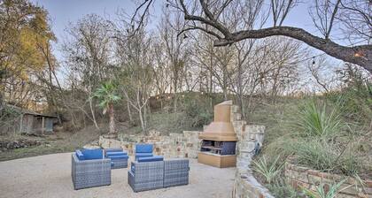 The Little Alsatian House: 18 Miles to San Antonio
