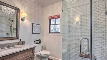 Free toiletries, hair dryer, towels