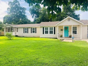 Exterior - Large backyard, minutes from Gathering Place (Tulsa)