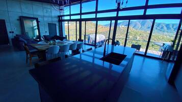 House | Private kitchen
