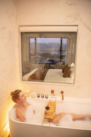 Artículos de tocador gratuitos, secador de pelo, batas