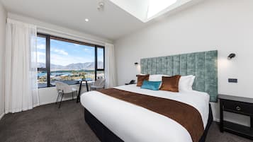 Deluxe Double Room, Lake View