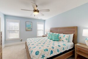 4 bedrooms, iron/ironing board, free WiFi, bed sheets