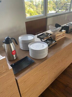 Daily buffet breakfast (INR 400 per person)