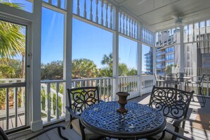 Unclassified image, 4 of 49, button