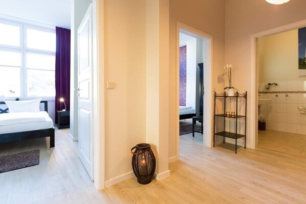 2 bedrooms, WiFi, bed sheets