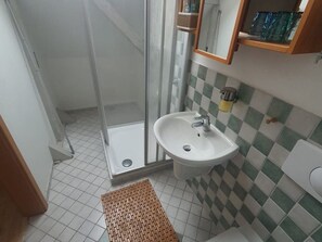 Unclassified image, 2 of 39, button - Room 1 - Pension Am Scholitzer See (Dessau-Roßlau)