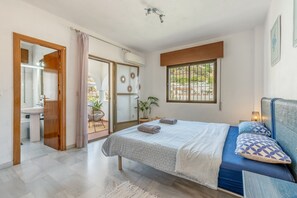 3 عدّة غرف نوم ومكواة/لوح كي وواي فاي مجانًا وملاءات أسرّة