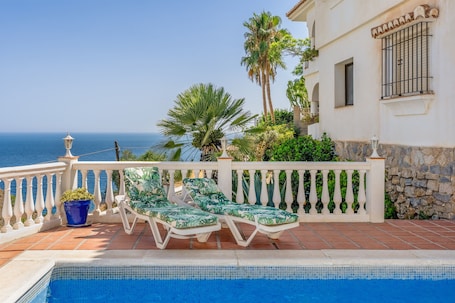 Pool. Villa Andaluza with Sea View, Pool, Garden & Wi-Fi