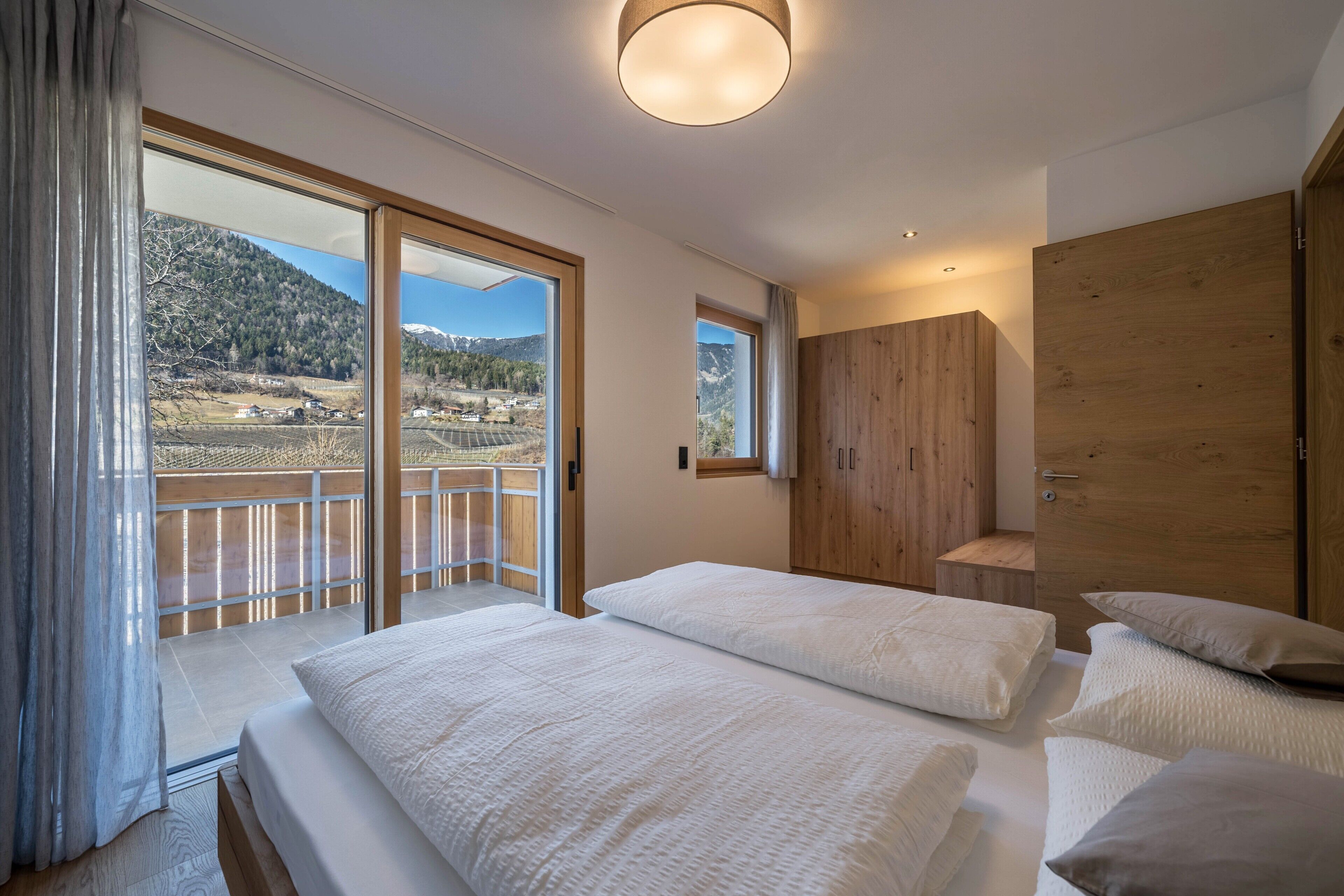 1 多间卧室、免费 WiFi、床单、轮椅无障碍