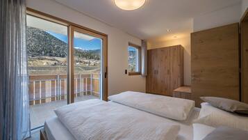 1 多间卧室、免费 WiFi、床单、轮椅无障碍