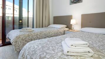 2 camere, ferro/asse da stiro, Wi-Fi gratuito, lenzuola