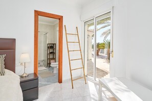 3 bedrooms, iron/ironing board, free WiFi, bed sheets - Villa 'Stunning  Near Velez-malaga' with Sea View, Wi-Fi and Air Conditioning (Arenas)