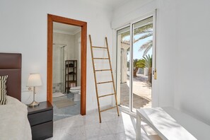 3 dormitorios, tabla de planchar con plancha, wifi gratis y ropa de cama