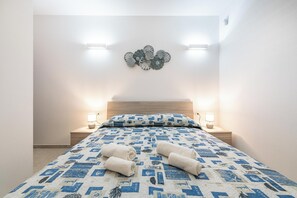 3 bedrooms, free WiFi, bed sheets