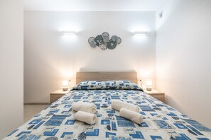 3 bedrooms, free WiFi, bed sheets