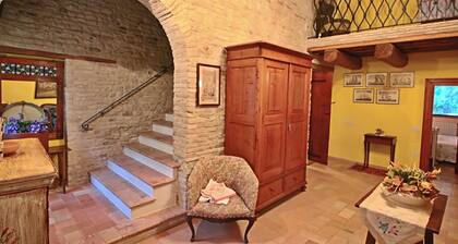 Holiday home in Serrungarina near the lake