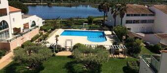 Duplex 3-room apartment with pool, air conditioning and garage in Port Camargue