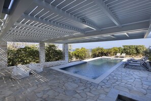 Piscine extérieure