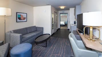 Caja de seguridad en la habitación y escritorio