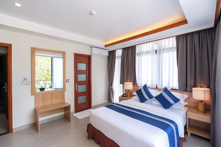 Ropa de cama de alta calidad y colchones con efecto memoria . Ayala Ocean View