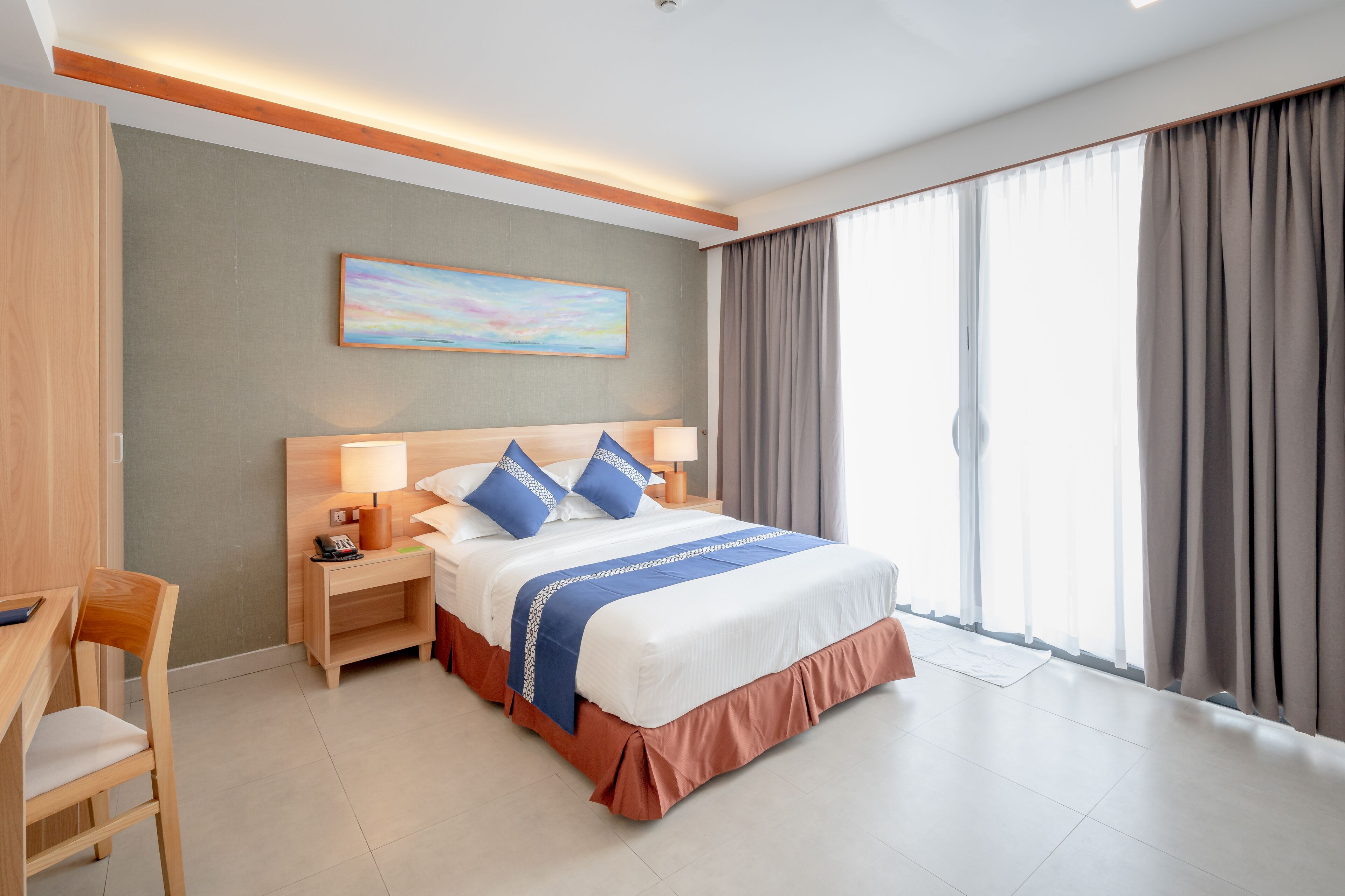 deluxe double room | 2 bedrooms, premium bedding, memory-foam beds, minibar