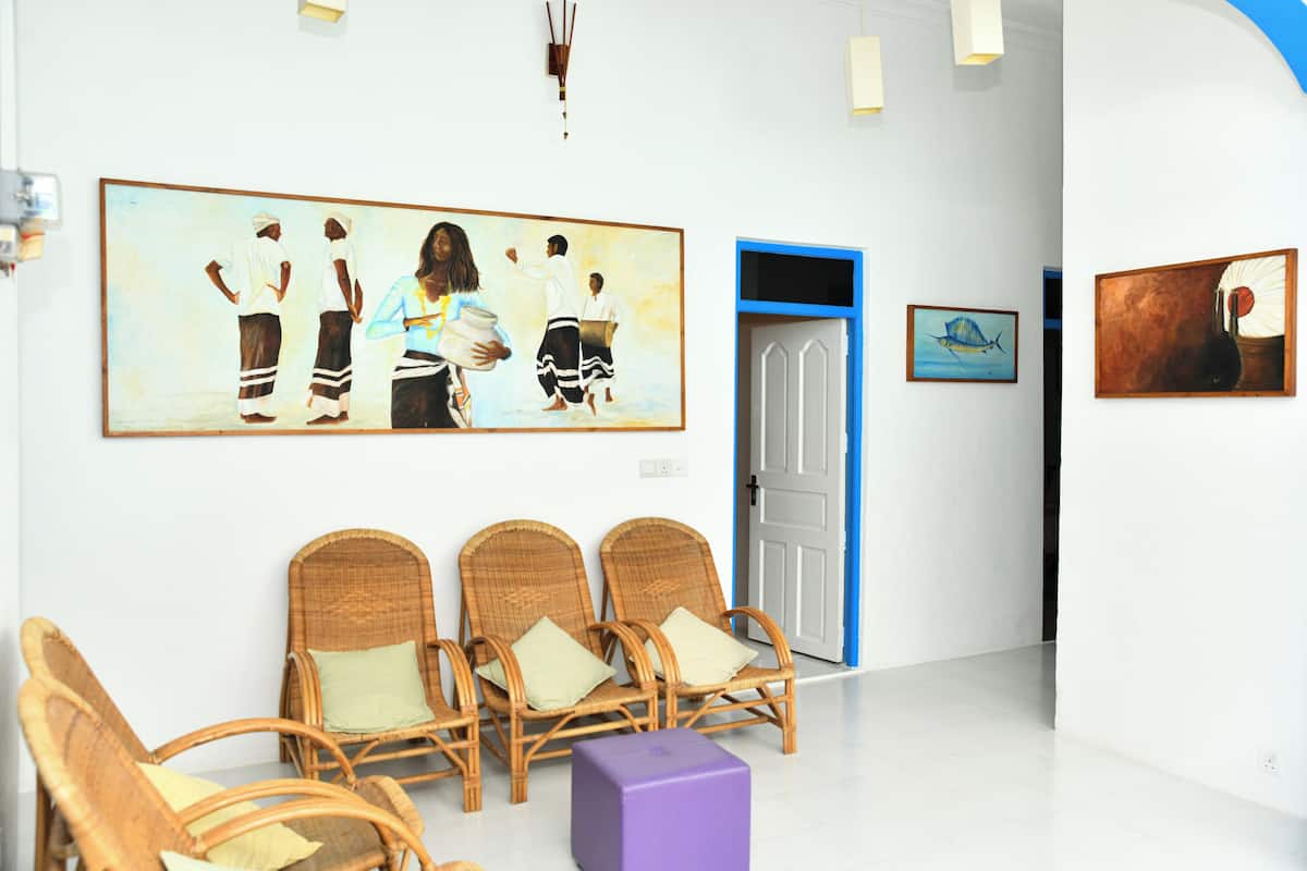 Basic Double Room | Living area