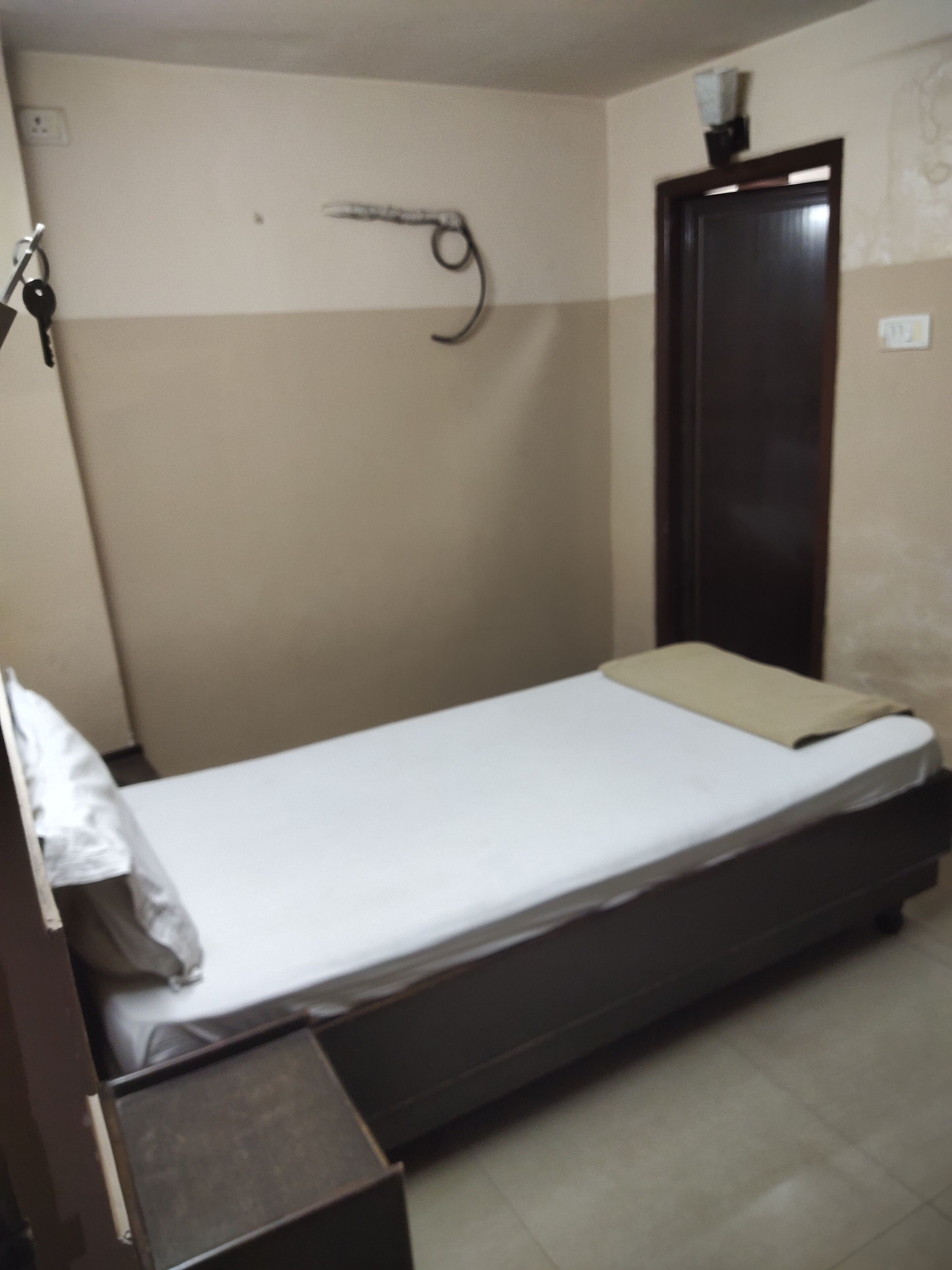 Sábanas de algodón egipcio, ropa de cama de alta calidad y wifi gratis 