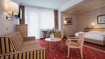 Ropa de cama hipoalergénica y minibar