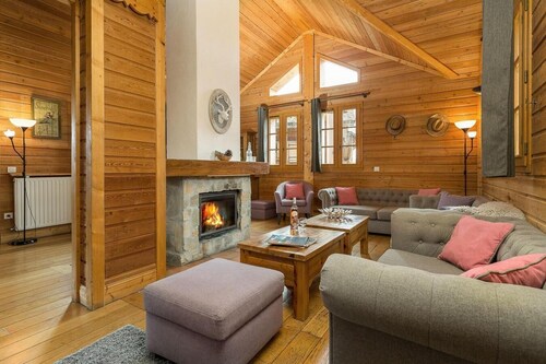Chalet, terrace, fireplace or stove, parking, tv, 120-135m², Alpe d'Huez