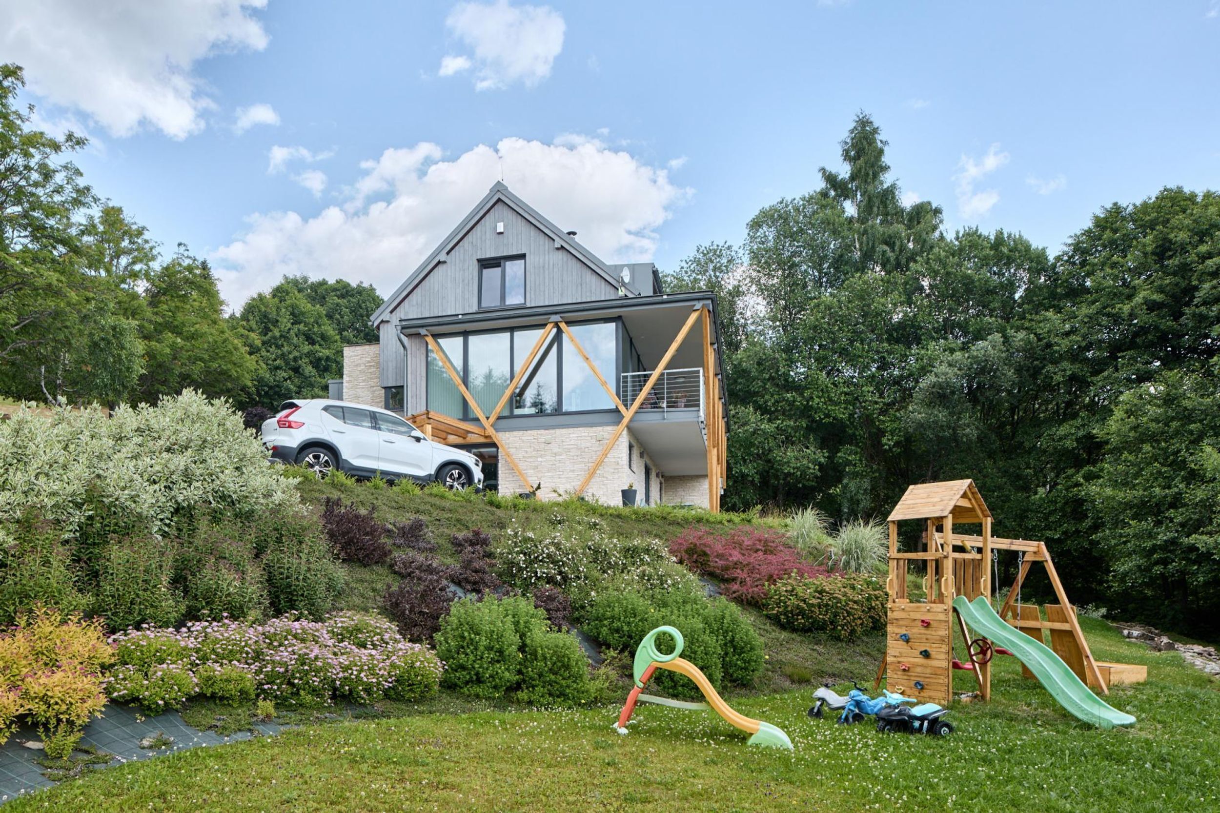 House | 6 bedrooms