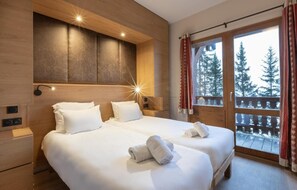 6 bedrooms, WiFi, bed sheets