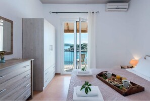 2 chambres, fer et planche Ă repasser, Wi-Fi, draps fournis