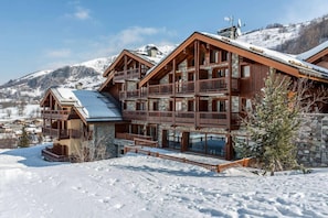 Exterior - 200m from resort center, 2nd floor, view ski slopes, fitness, swimming pool, sauna, hammam, balcony (Saint-Martin-de-Belleville)