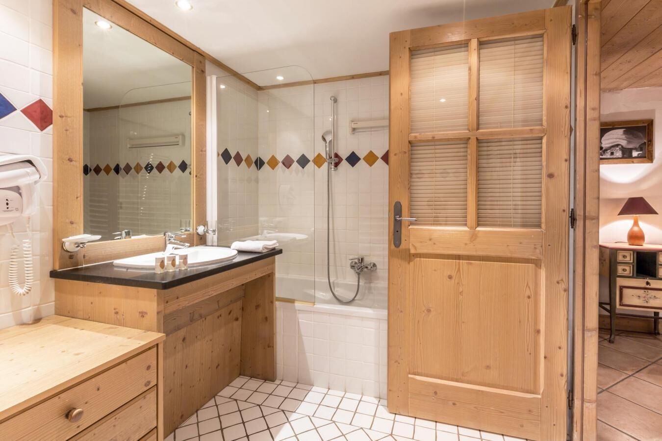 シャワー、ヘアドライヤー