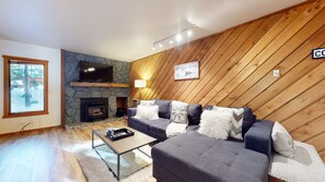 Smart TV, fireplace, offices