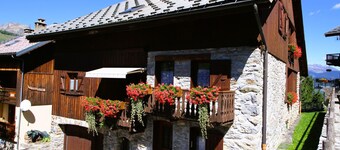 Crève Tête 3 pces 60 m2 à 200 m des bus gratuit et à 300 m du départ à ski